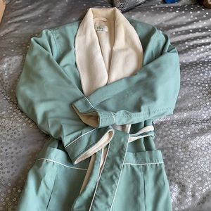 Luxury spa bathrobe